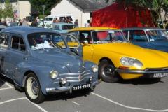 Renault 4cv et Citroën DS