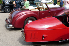 Morgan trois roues et Triumph Roadster